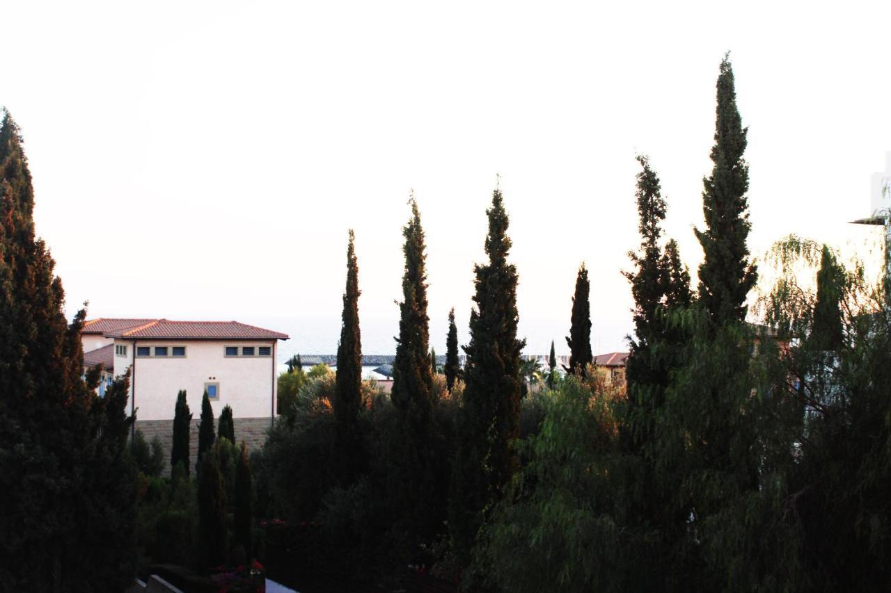Olosuites Limisso Esterno foto